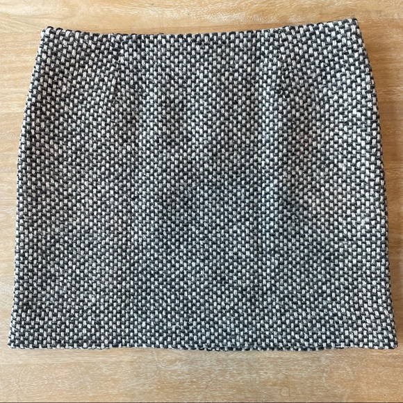 JCrew Gray & White Wool Mini Skirt Size 2 - Picture 4 of 5